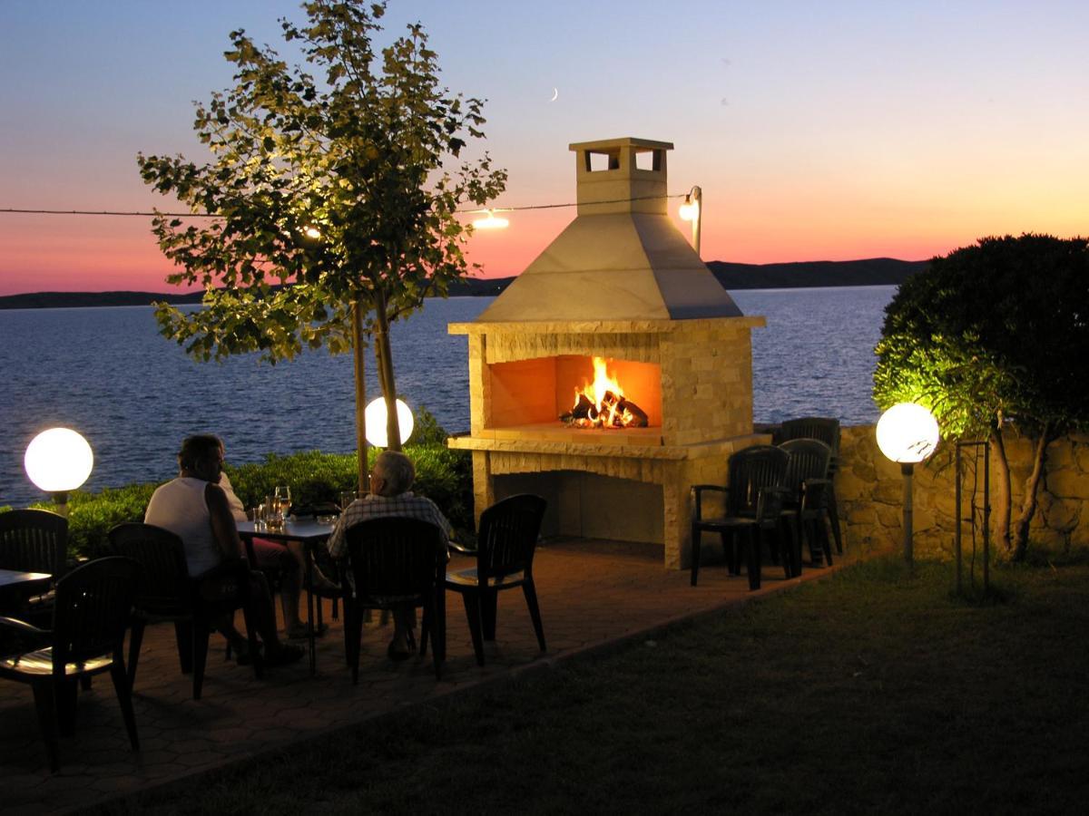 Pension Villa Rosa Ртина Экстерьер фото
